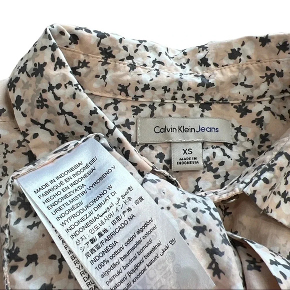 Calvin Klein Jeans Floral Cotton Button Down XS - Picture 3 of 3